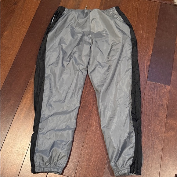 Nike Windbreaker Color blocked Jogger Athletic pants - Picture 5 of 9